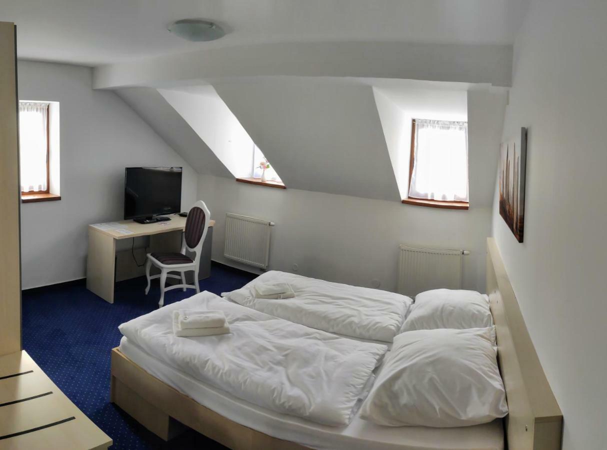 Penzion Zabokrek U Hoffera Zabokreky Nad Nitrou Exterior photo